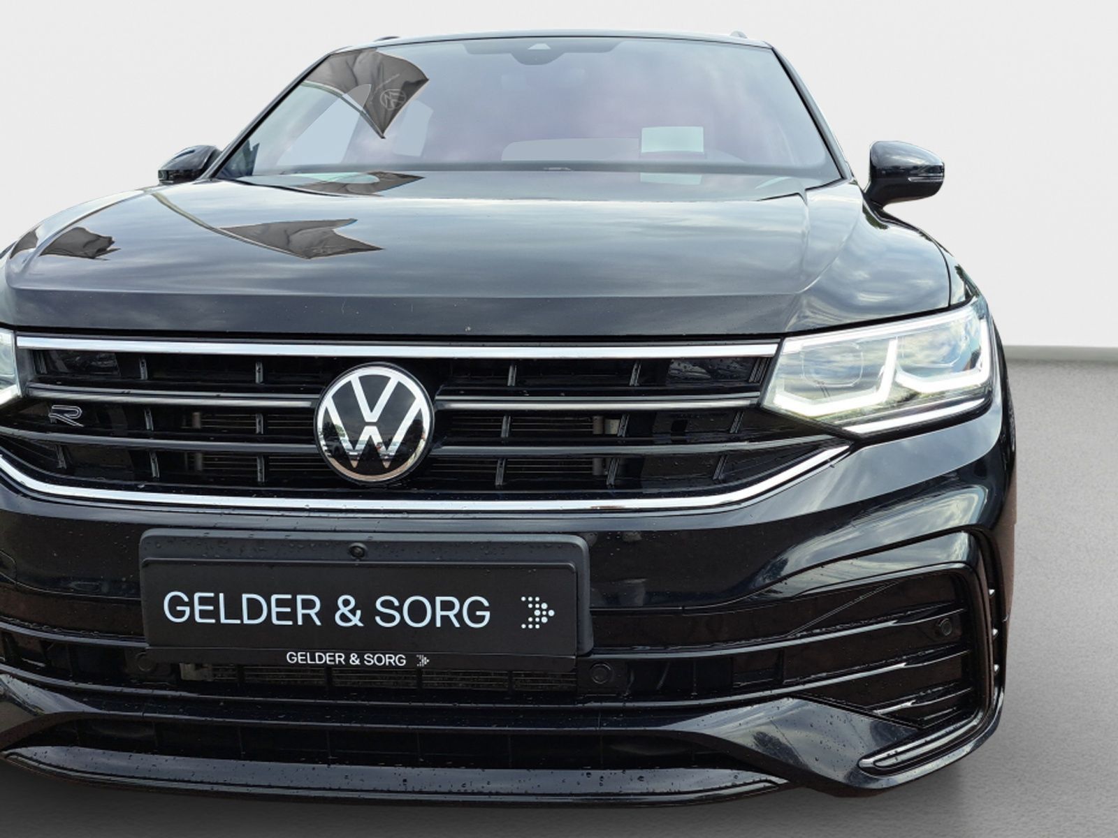 Volkswagen Tiguan Allspace 2.0 TDI R-Line 4M*Matrix*H&K*HuD