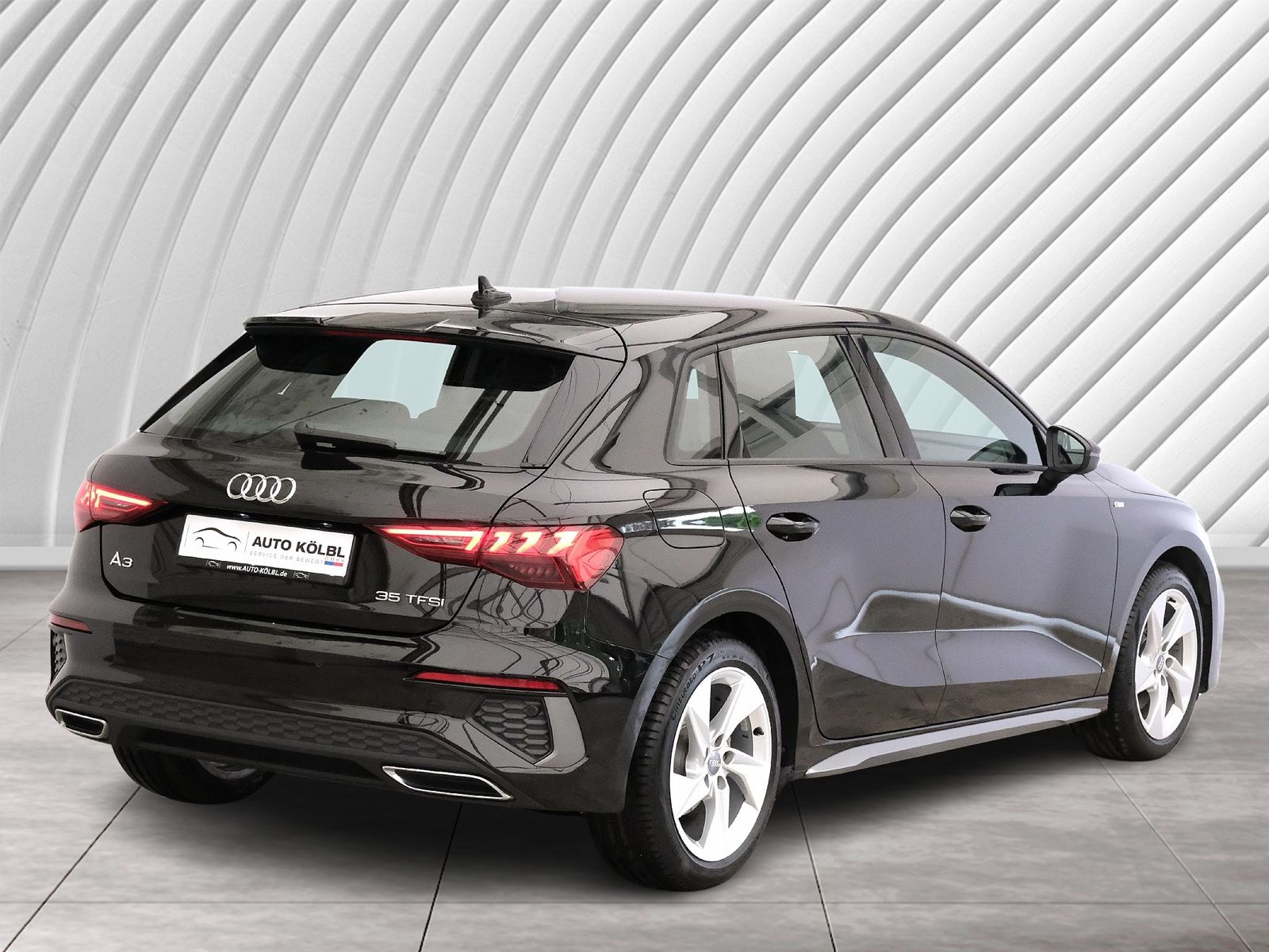 Audi A3 Sportback 35 TFSI S line - Samsaru's Car Outlet