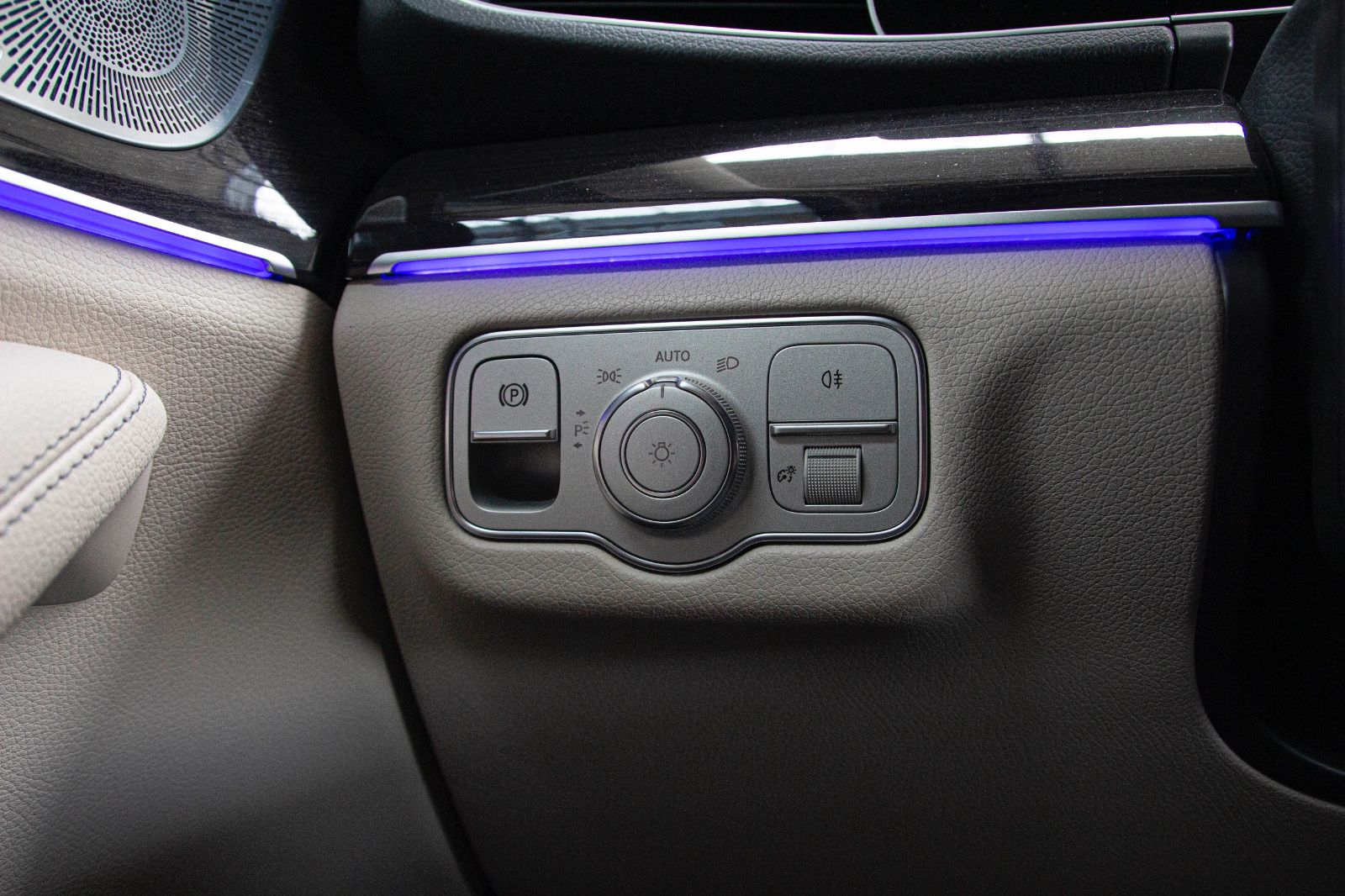 Mercedes-Benz GLE400d 4M BURMESTER.SITZBELÜFTUNG.AHK.21".360°