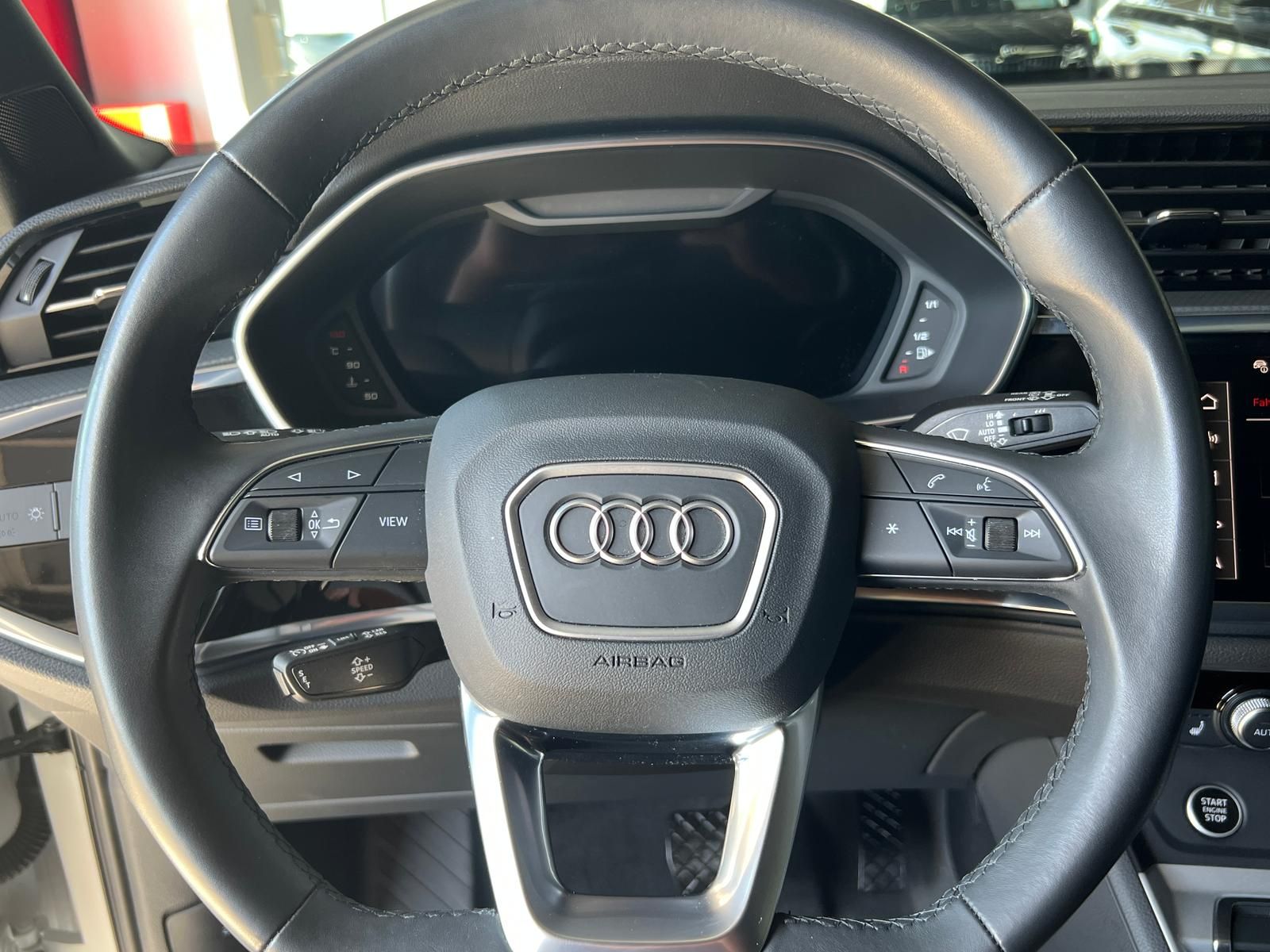 Audi Q3 40 TDI quattro - Samsaru's Car Outlet