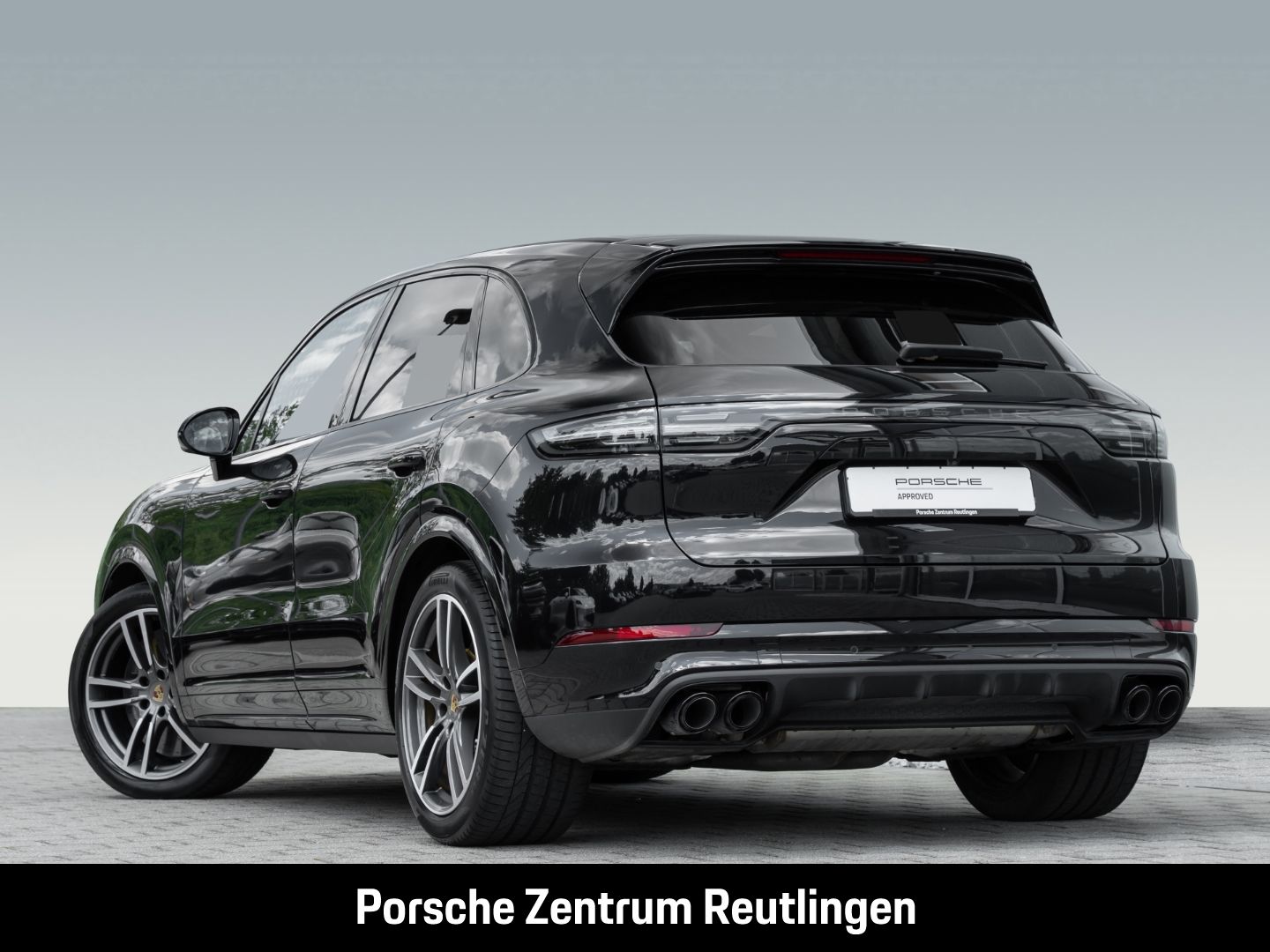 Porsche Cayenne Turbo Burmester Panorama Luftfederung