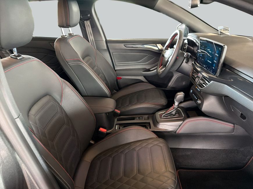 Ford Focus Turnier 1.0 EcoBoost Hybrid Aut. ST-LINE X