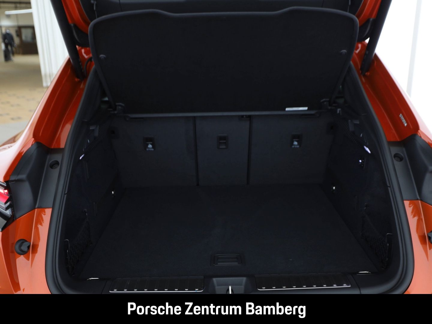 Porsche Macan 4/ Off-Road-Paket/ 21 Zoll/ BOSE/ Matrix u