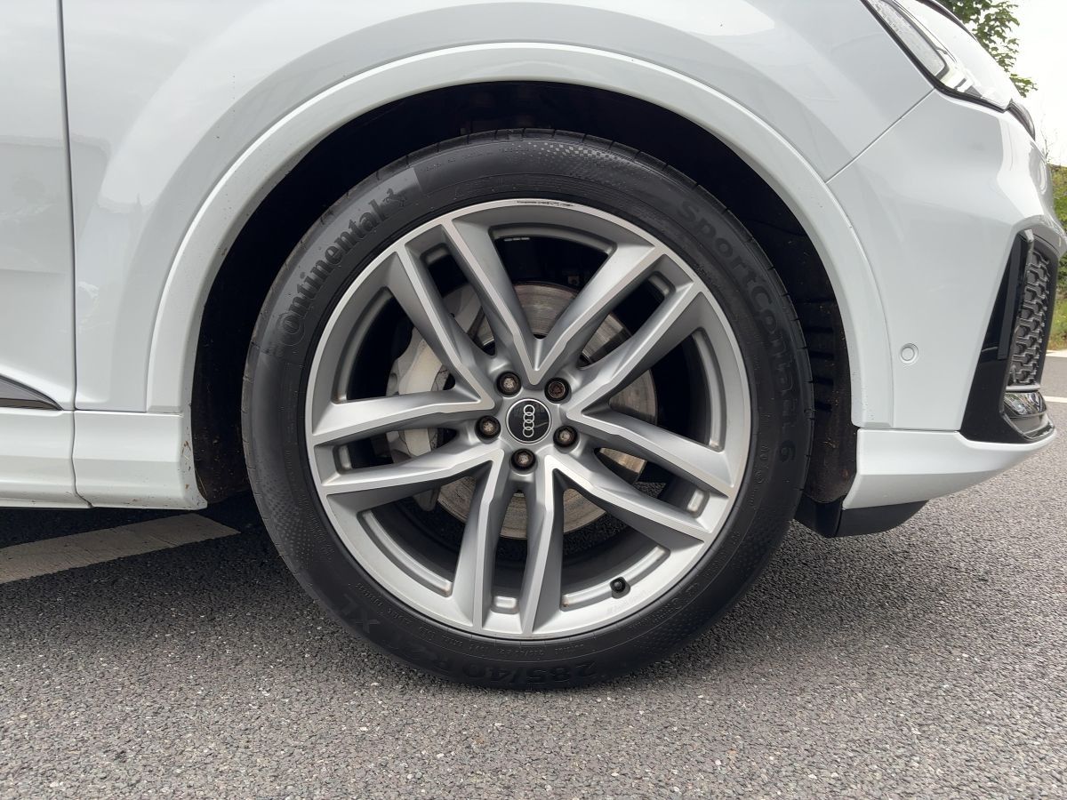 Audi Q7 50 TDI quat. S line Matrix Pano Standhz. AHZV