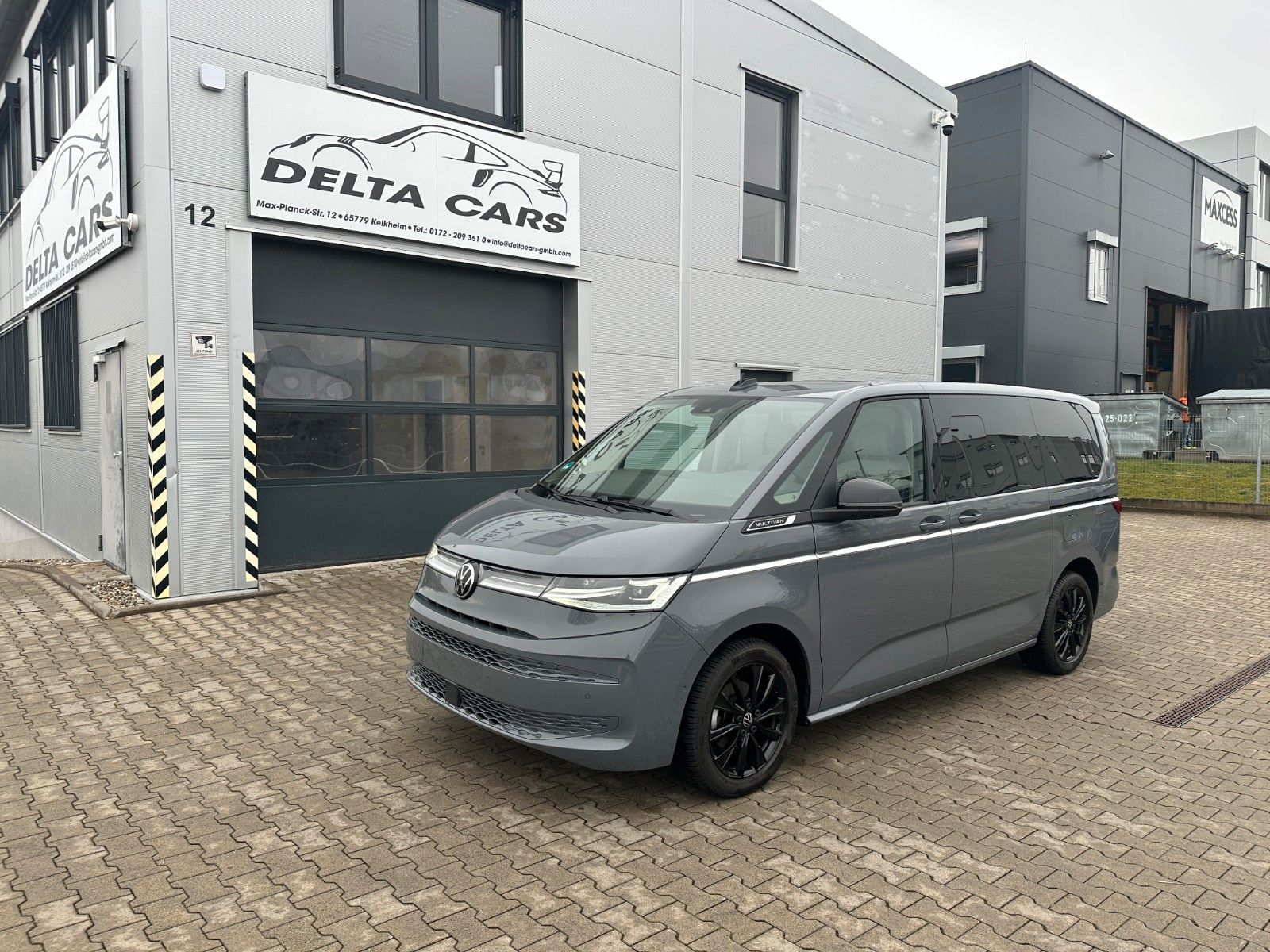 Volkswagen T7 Multivan - Samsaru's Car Outlet