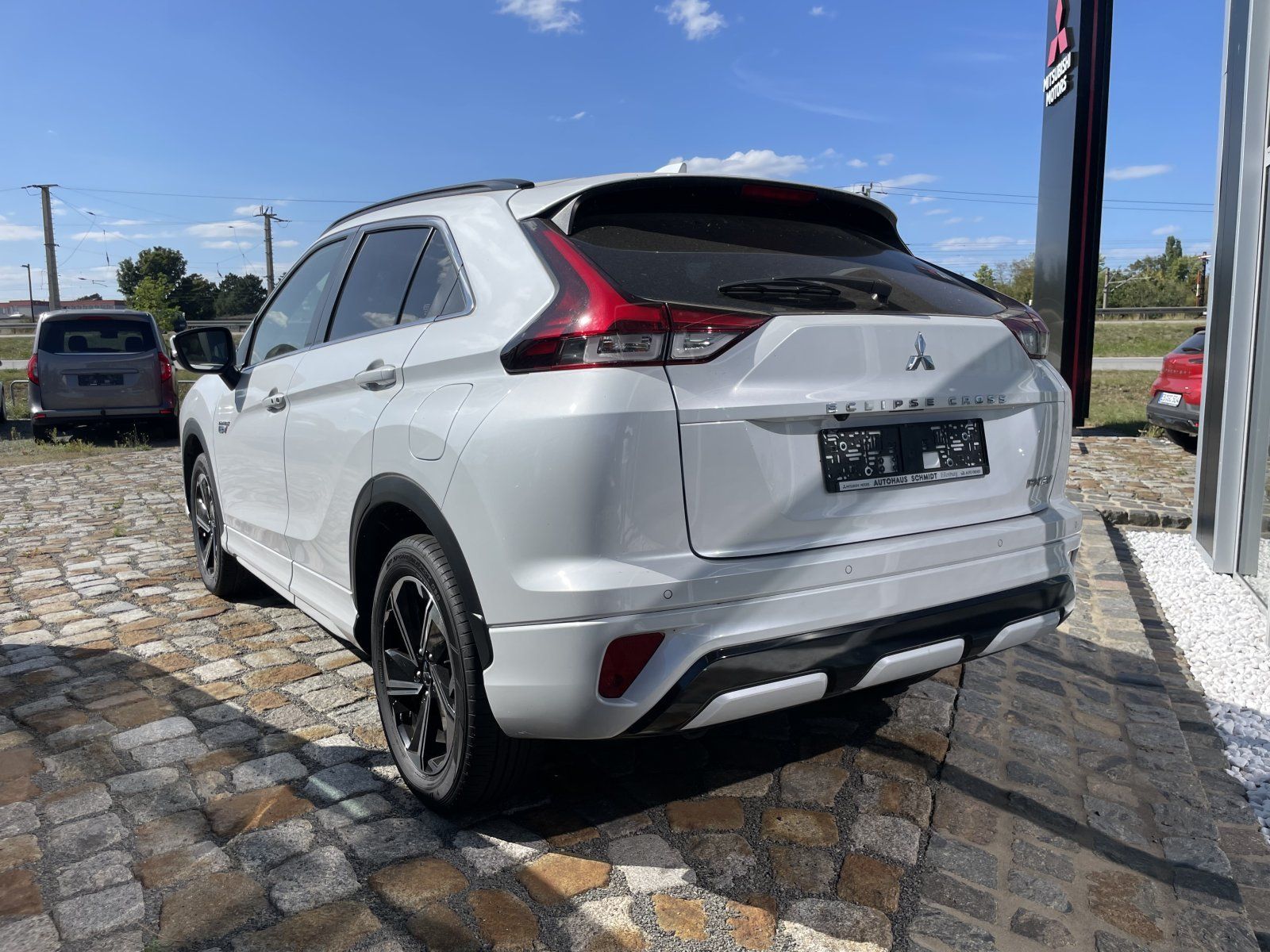 Mitsubishi Eclipse Cross 2.4 MIVEC SELECT  2.4 MIVEC PHEV E