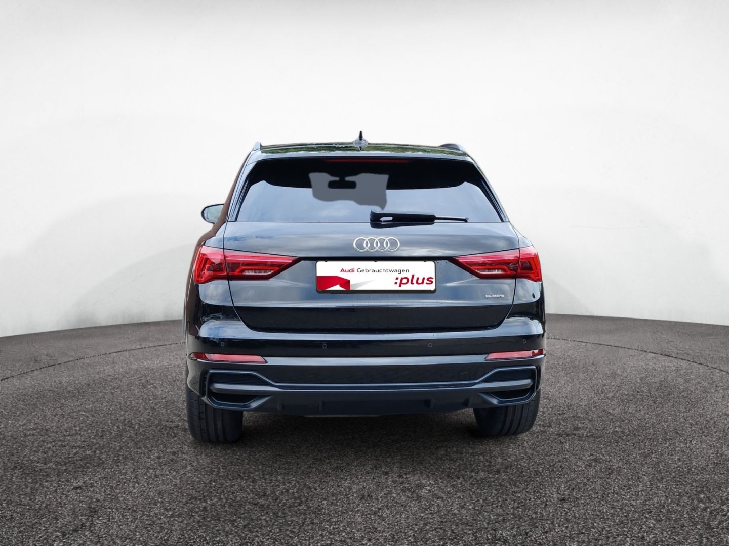 Audi Q3 40 TDI quattro S line - Samsaru's Car Outlet