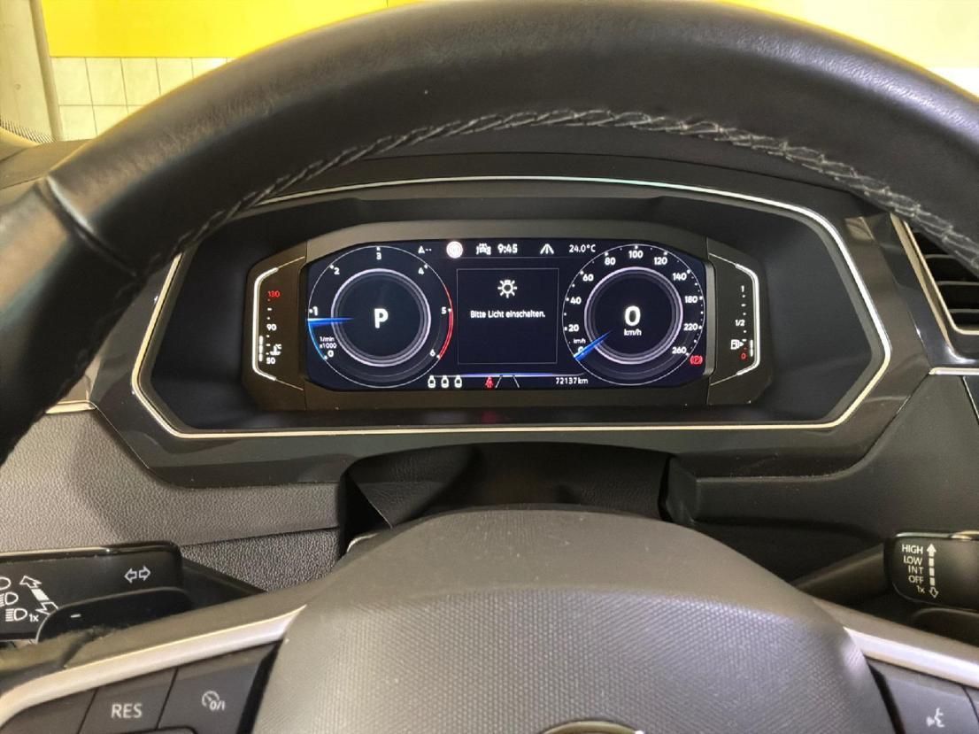 Volkswagen Tiguan 2.0 TDI DSG 4M Elegance Standhzg. AHZV Ka