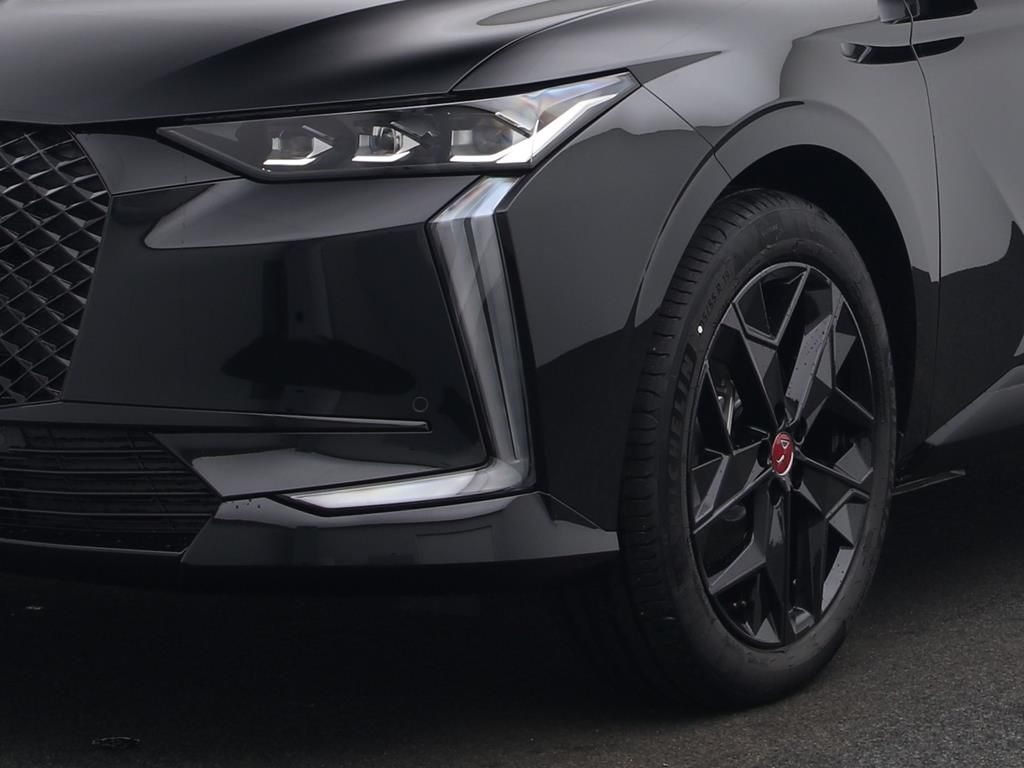 DS Automobiles DS4 Performance Line PureTech 130