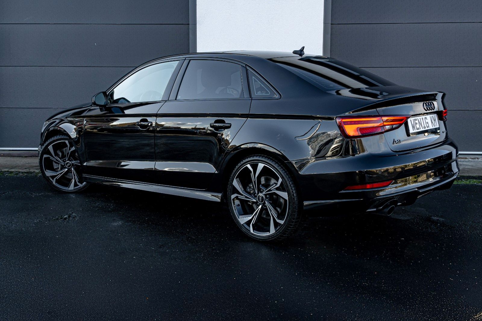 Audi A3 quattro S-Line - Samsaru's Car Outlet