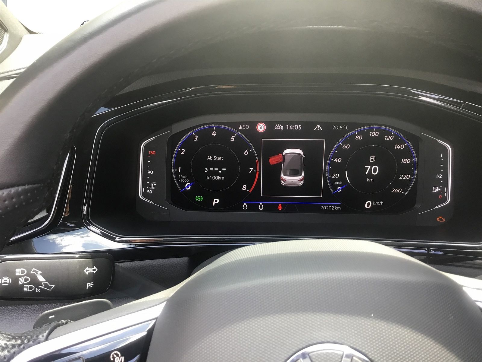 Volkswagen T-Roc CABRIO 1.5 TSI R-LINE - Samsaru's Car Outlet
