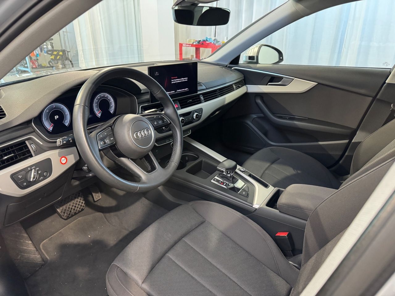 Audi A4 35 TDI S tronic Business Advanced - Samsaru's Car Outlet