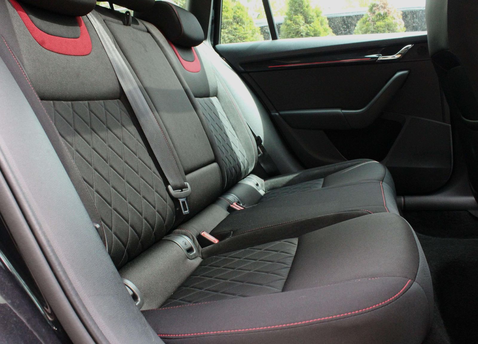 Skoda Octavia RS 4x4 - Samsaru's Car Outlet