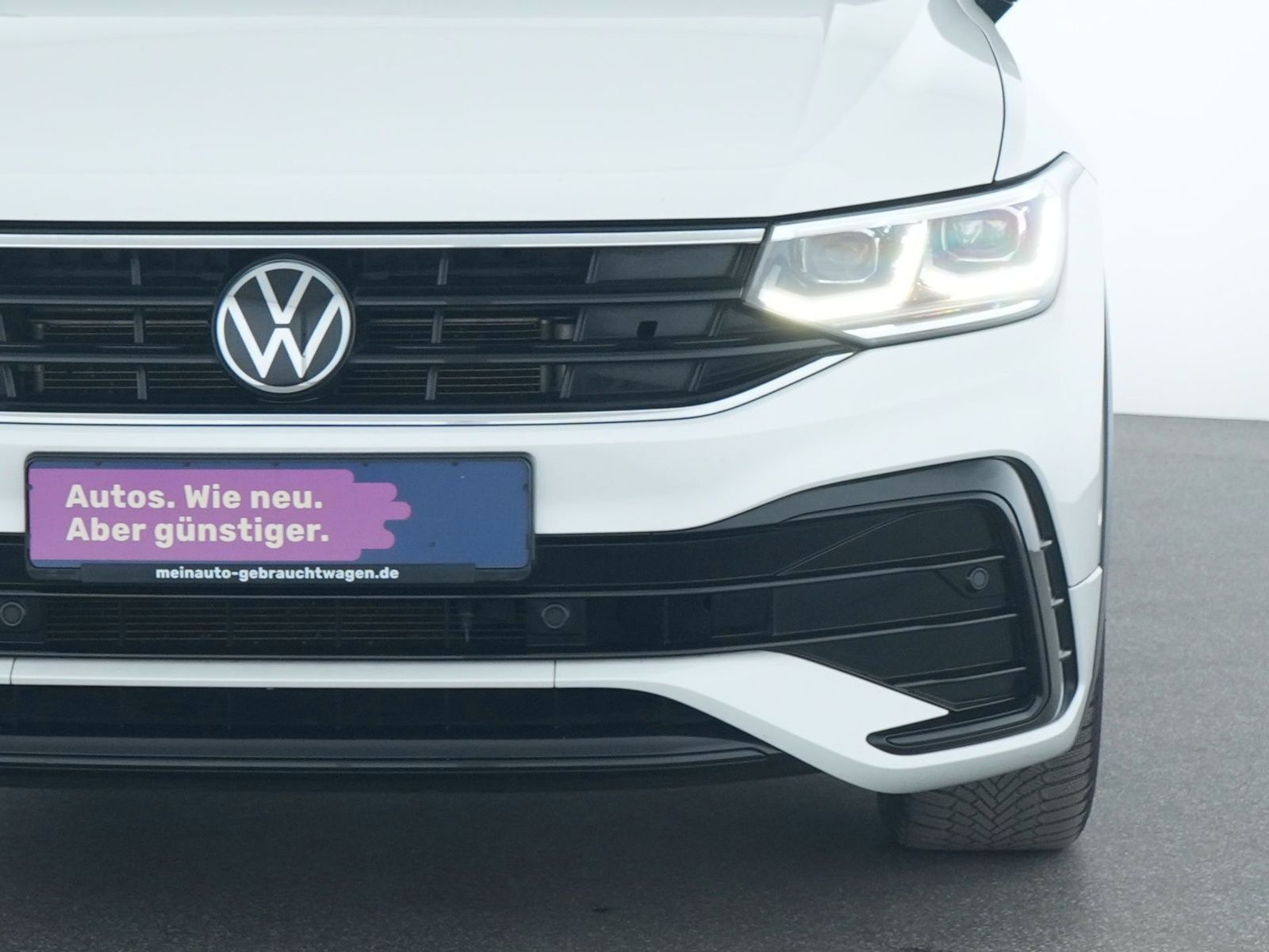 Volkswagen Tiguan R-Line 4Motion Kamera|Navi|AHK|CarPlay|AC