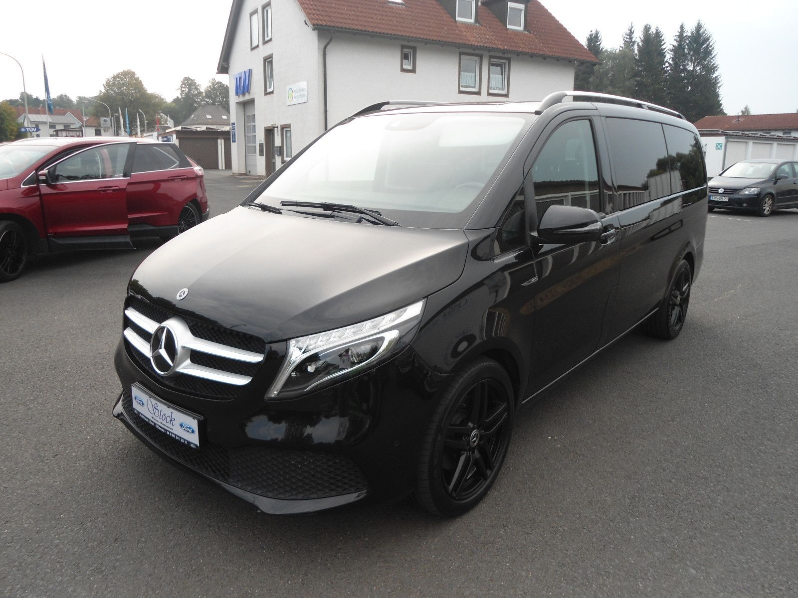 Mercedes-Benz V 300 d LANG Edition AMG - Samsaru's Car Outlet