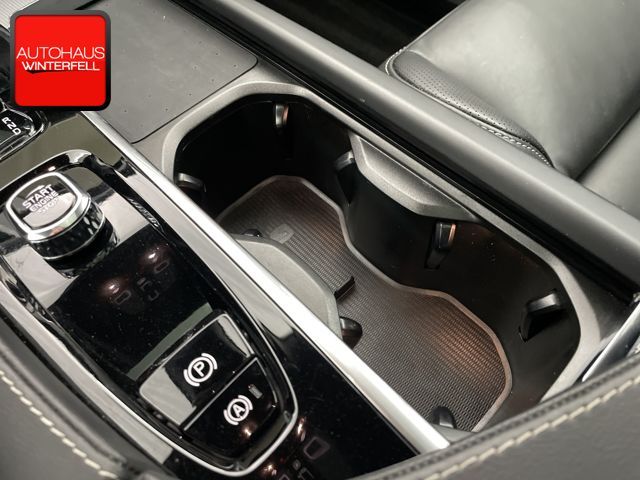 Volvo XC90 B5 D AWD Plus Dark - Samsaru's Car Outlet