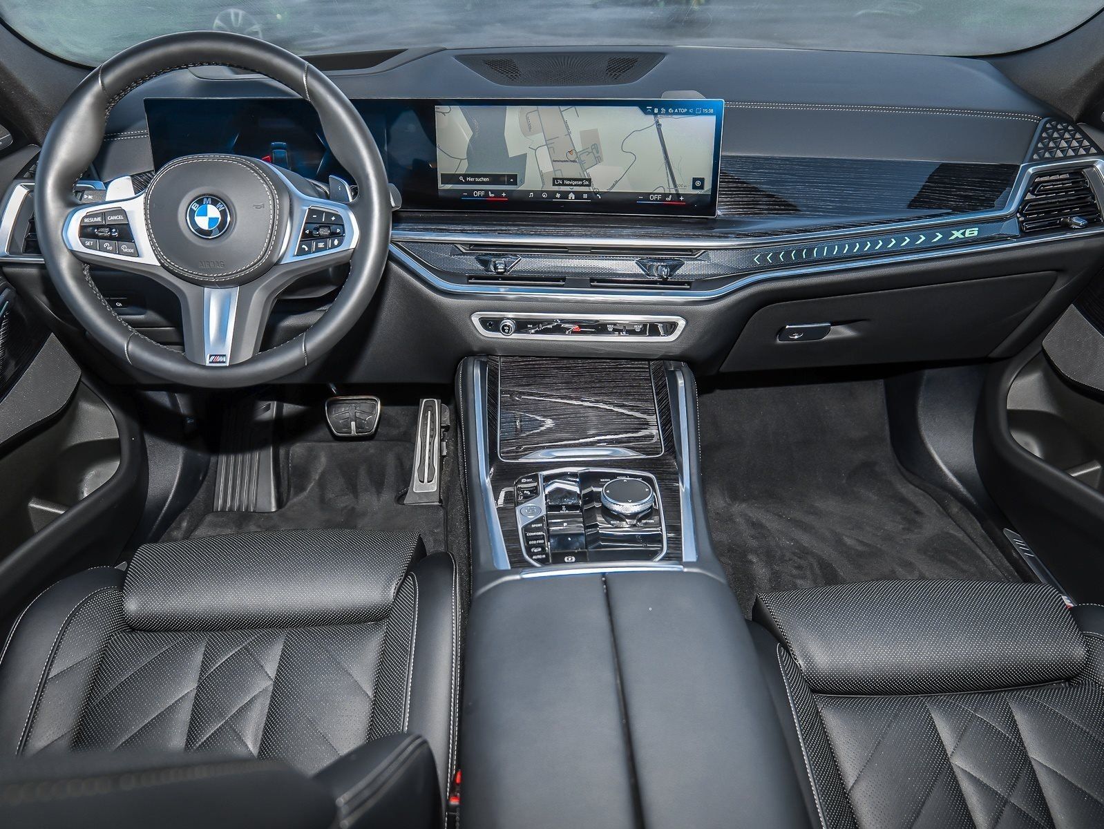 BMW X6 xDrive40d M Sport HUD PANO ACC AHK RFK NAVI