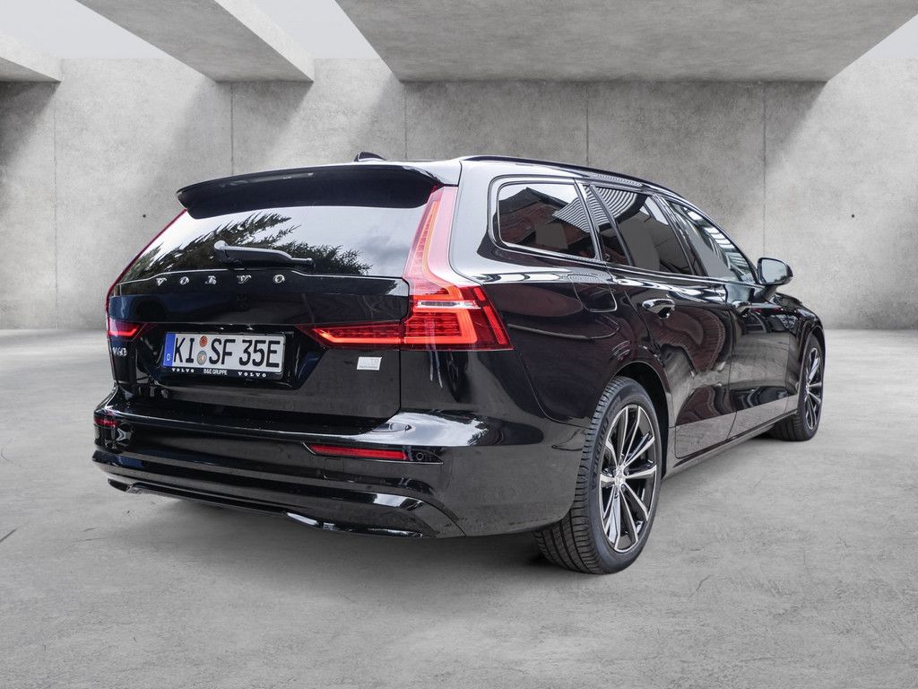 Volvo V60 T8 Plus Dark Recharge Plug-In Hybrid AWD LED