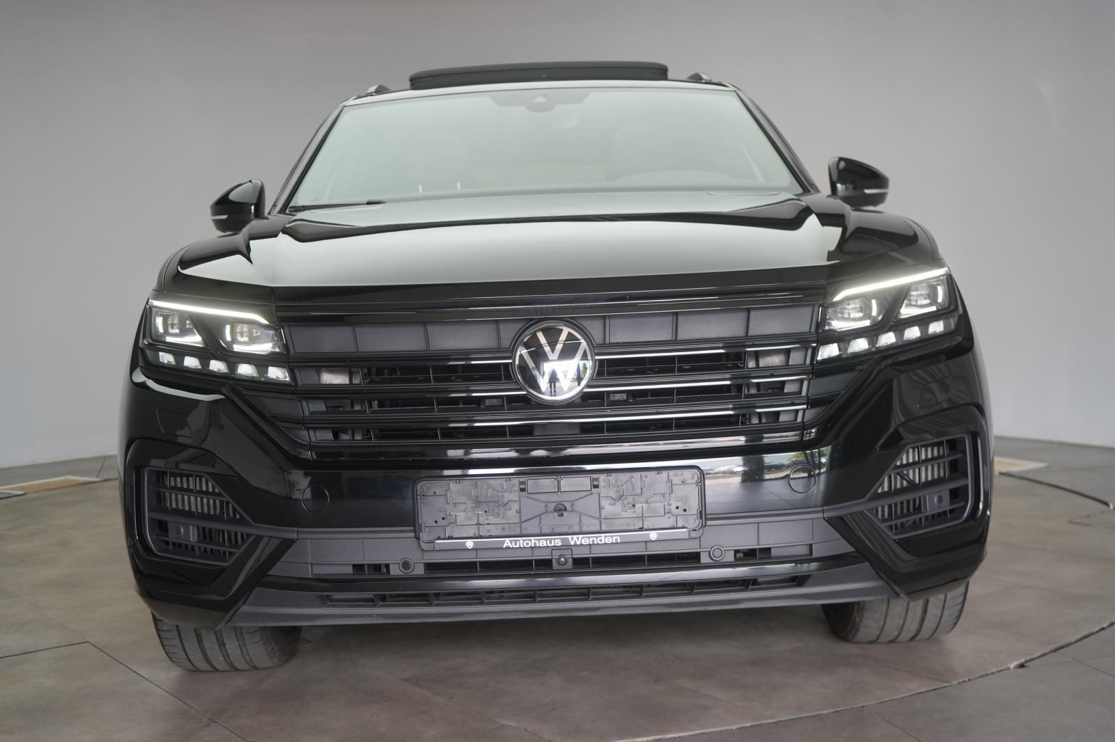 Volkswagen Touareg R 3.0 V6 e-Hybrid 4Motion Leder/ACC/Kame