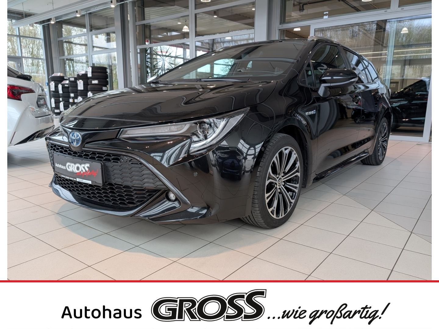 Toyota Corolla Touring Sports Hybrid Team D - Samsaru's Car Outlet