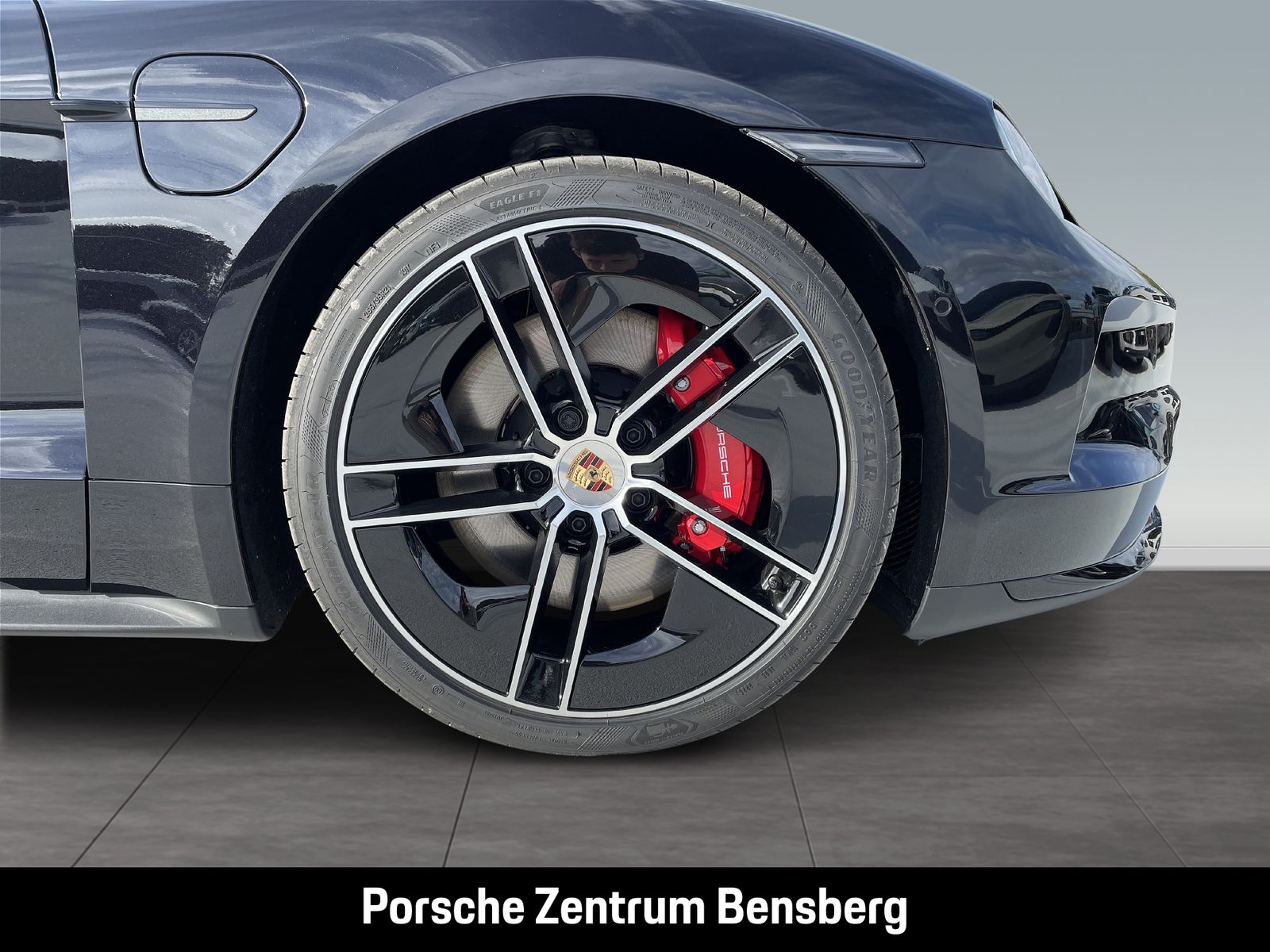 Porsche Taycan GTS