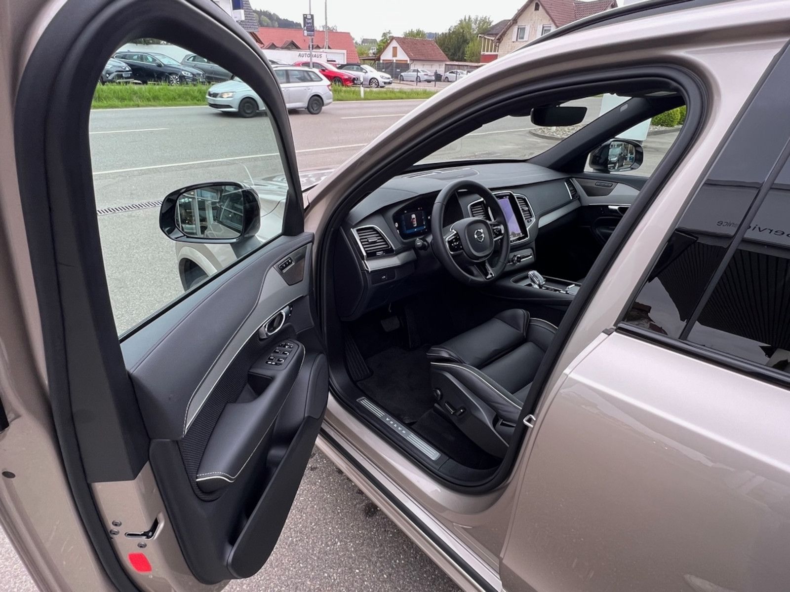 Volvo XC90 B5*Dark*NP  92280*7Sitz*Luftfahrw*Standhzg