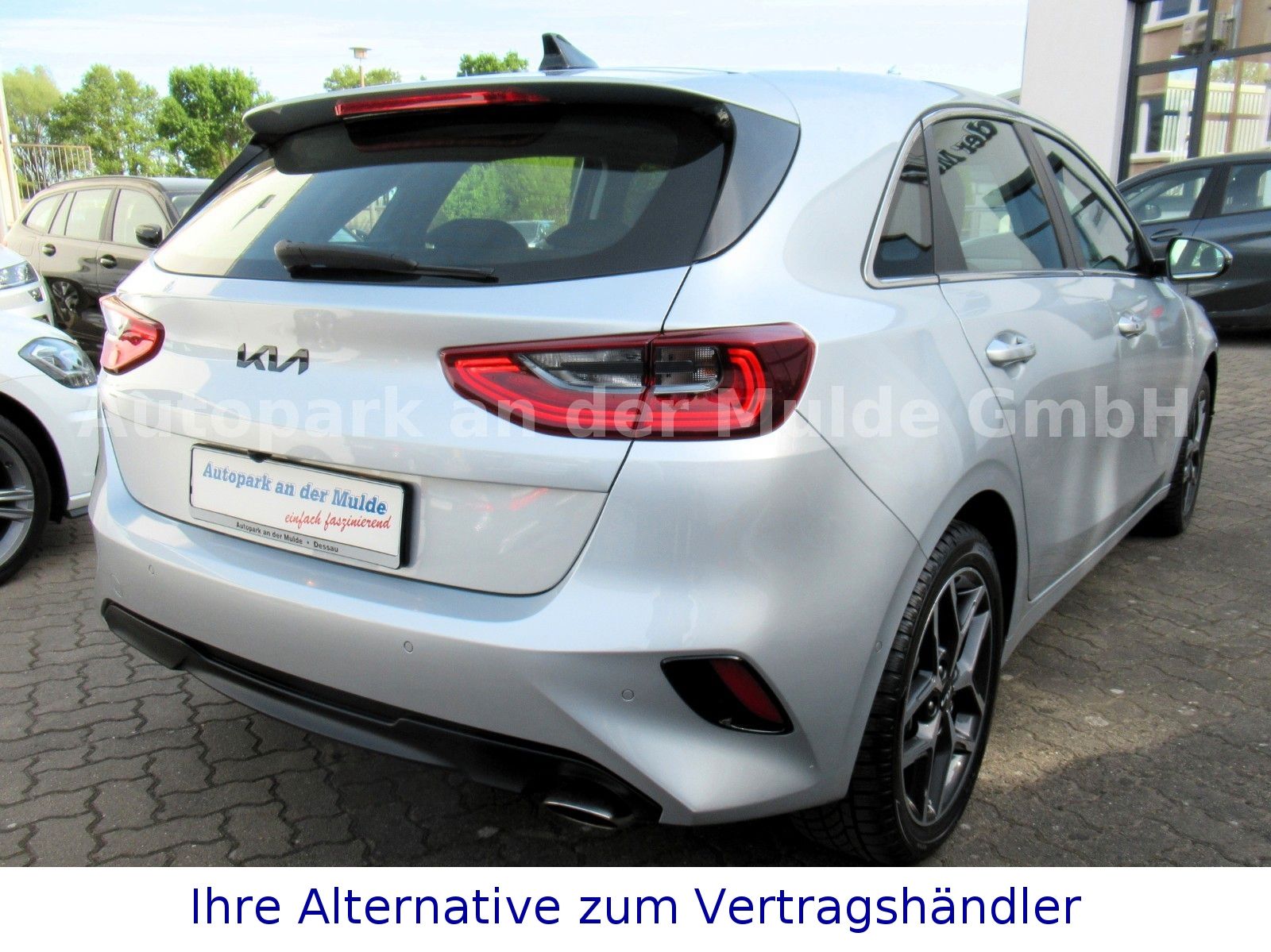 Kia Ceed 1.5T DCT Spirit - Samsaru's Car Outlet