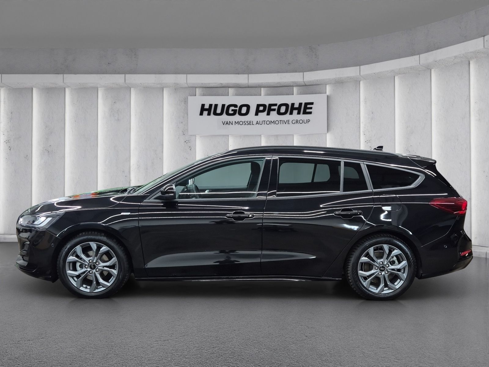 Ford Focus ST-Line X Turnier Aut.*AHK*ACC*HUD*KAM*NAV