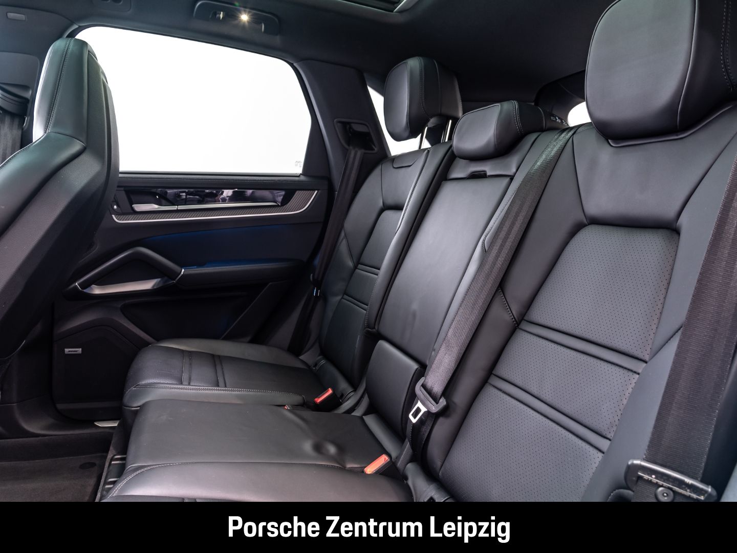 Porsche Cayenne S E-Hybrid HA-Lenkung InnoDrive Head-Up
