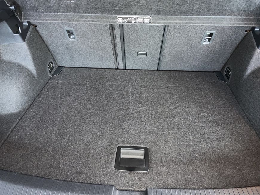 Volkswagen T-Roc 1.5 TSI Style - Samsaru's Car Outlet