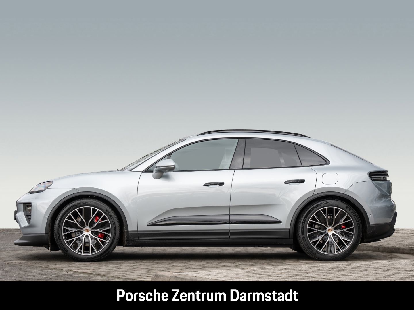 Porsche Macan 4S - Samsaru's Car Outlet