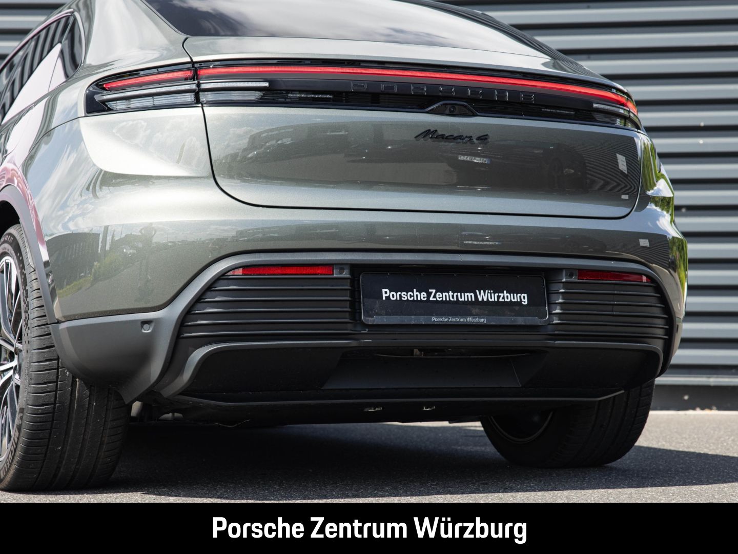 Porsche Macan 4 HA-Lenkung InnoDrive Head-Up LED-Matrix