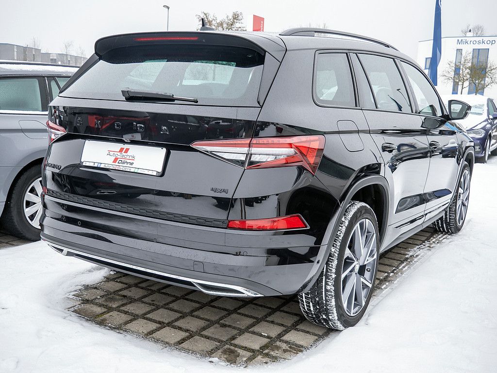Skoda Kodiaq 2.0 TDI Sportline 4x4 ACC LED PANO 360°