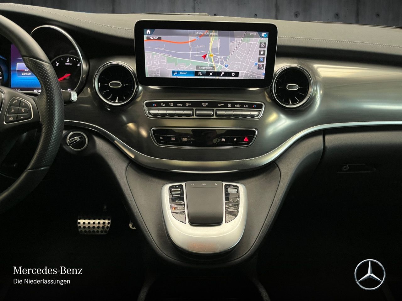Mercedes-Benz V 300 d EXCLUSIVE EDITION - Samsaru's Car Outlet