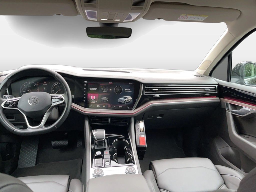 Volkswagen Touareg 3.0 TDI 4Motion tiptronic - Samsaru's Car Outlet