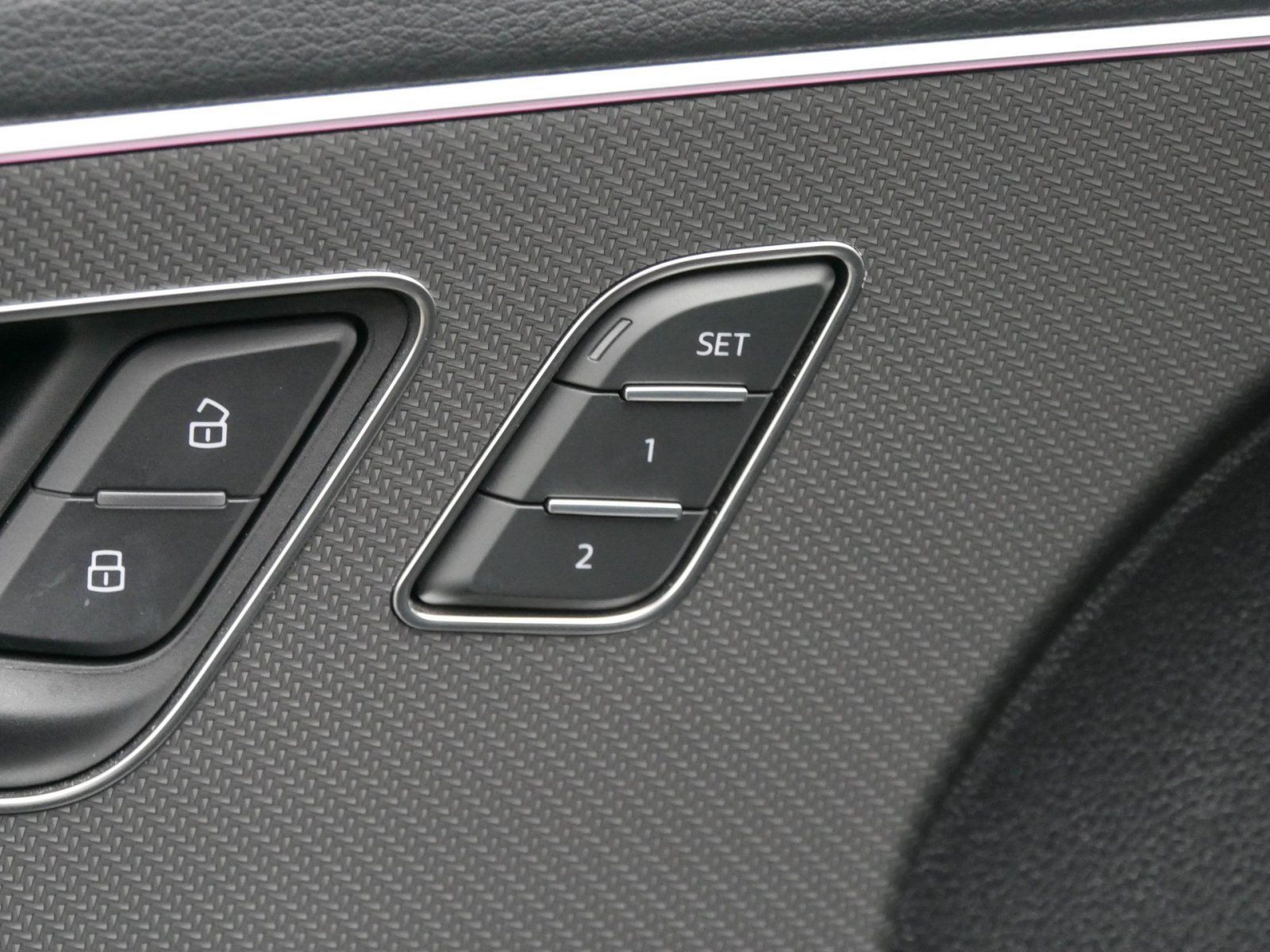 Audi RS Q8 HD-Matrix Pano B&O STHZG Luft
