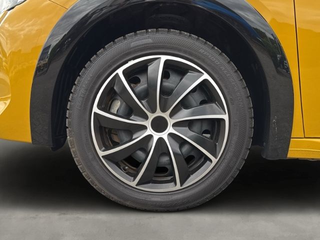 Peugeot 208 e Active - Samsaru's Car Outlet