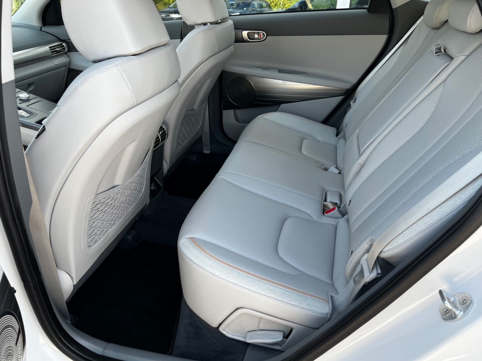Hyundai Nexo Fuel Cell - Samsaru's Car Outlet
