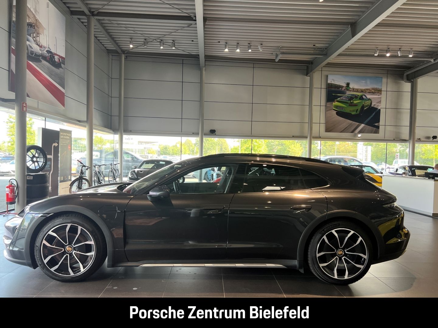 Porsche Taycan 4 Cross Turismo BOSE 20-Zoll Panoramadach