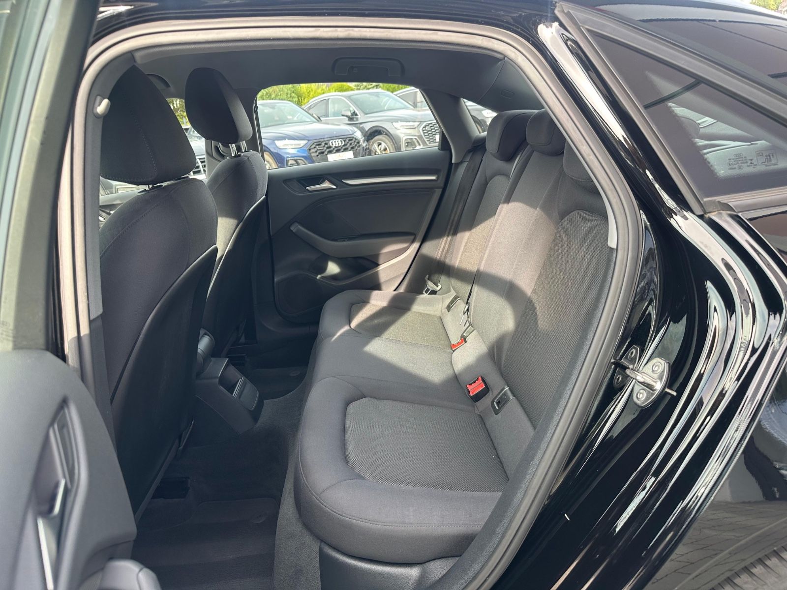 Audi A3 Limousine 30 TFSI - Samsaru's Car Outlet