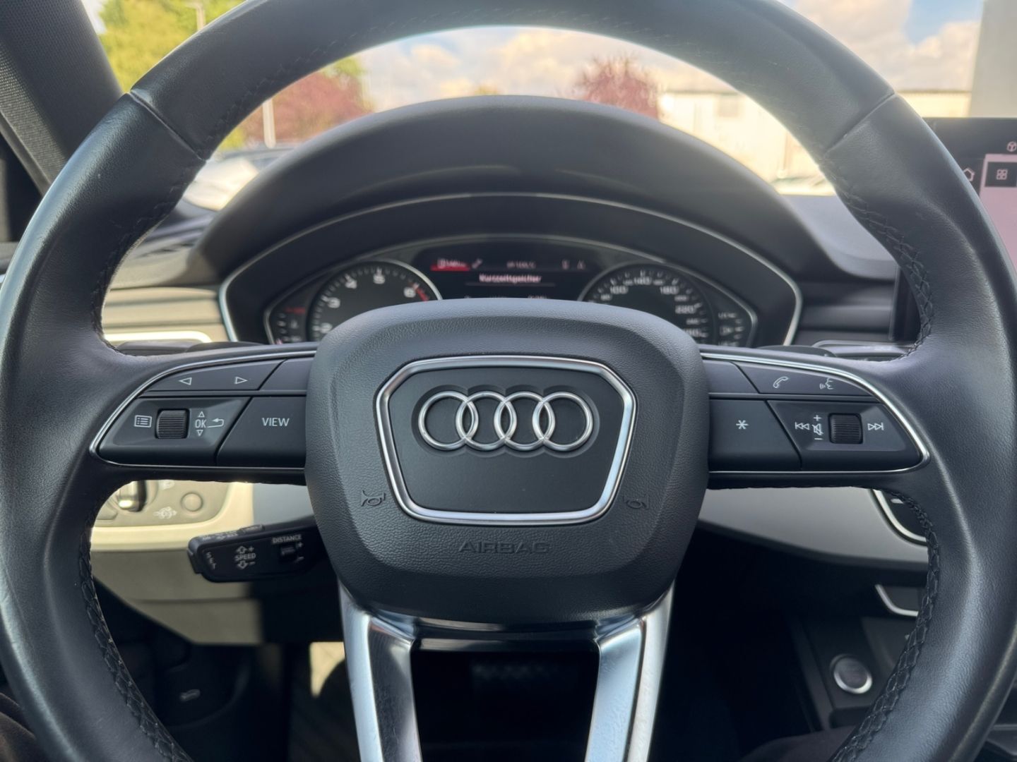 Audi A4 Avant 35 TFSI S tronic advanced - Samsaru's Car Outlet