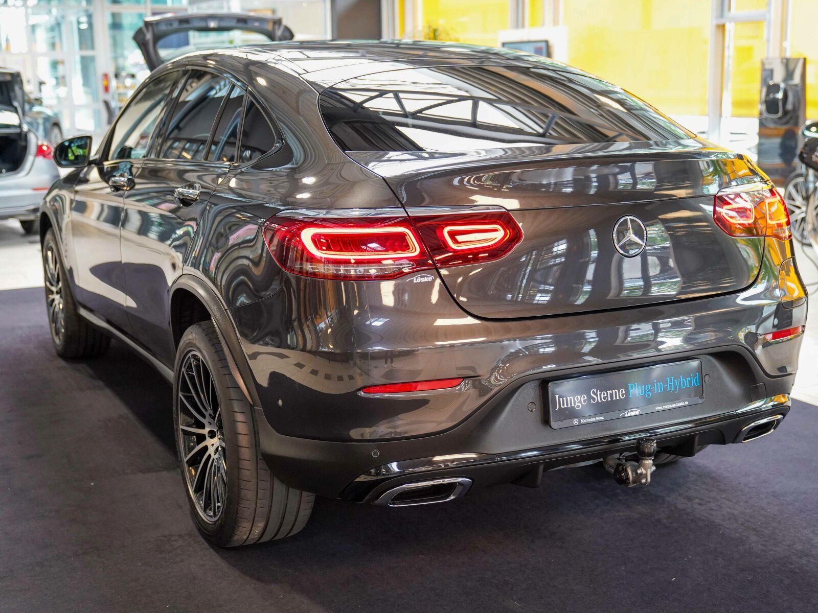 Mercedes-Benz GLC 300 de 4M Coupé AMG Line - Samsaru's Car Outlet
