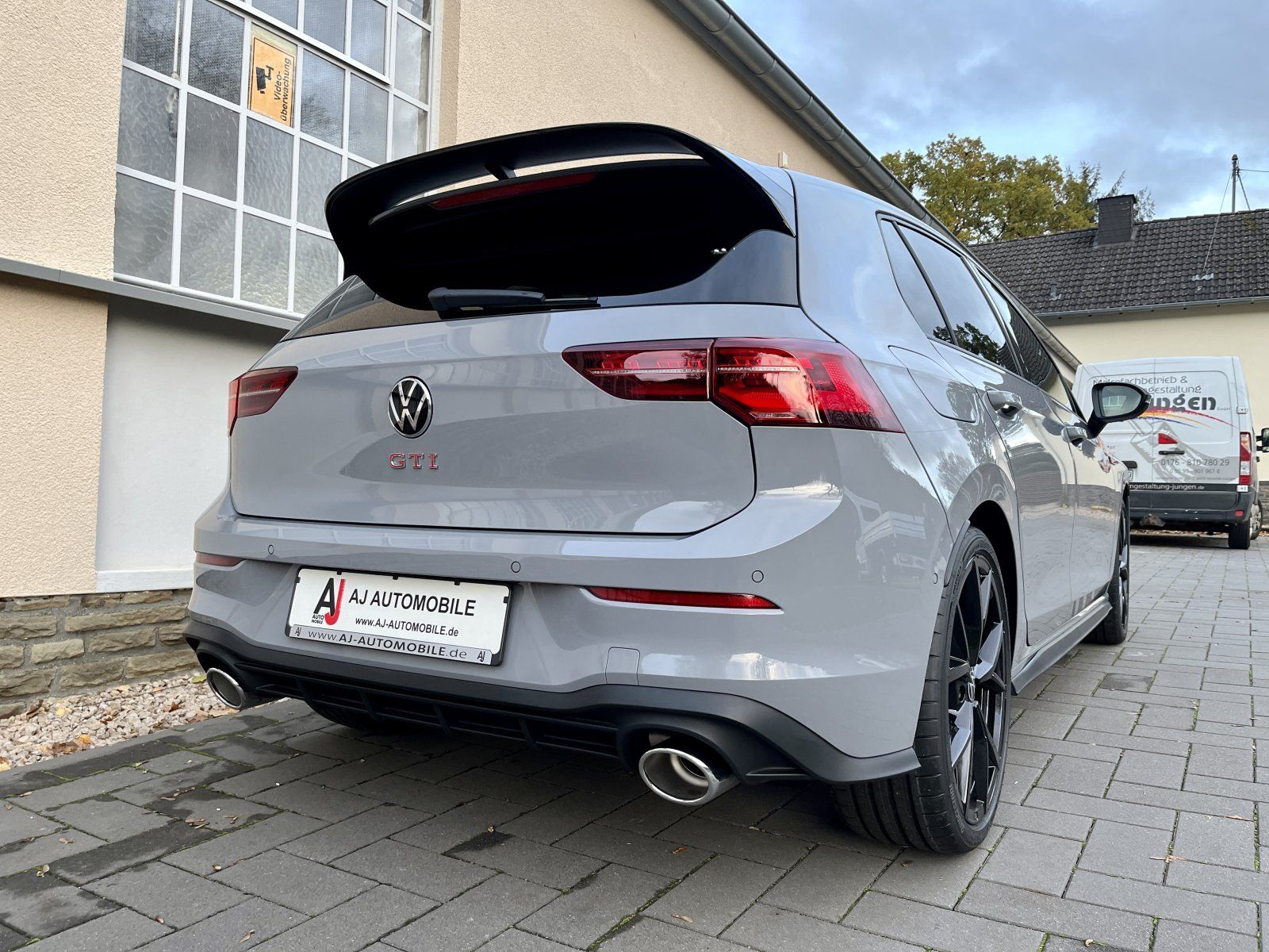 Volkswagen Golf 8 VIII GTI Clubsport - Samsaru's Car Outlet