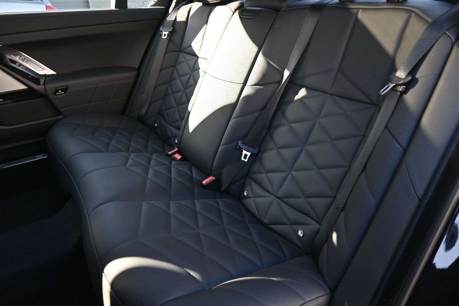 BMW 740 d xDrive M Sport*PANO*Shadow*MIETKAUF