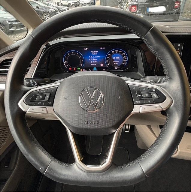 Volkswagen T7 Multivan - Samsaru's Car Outlet