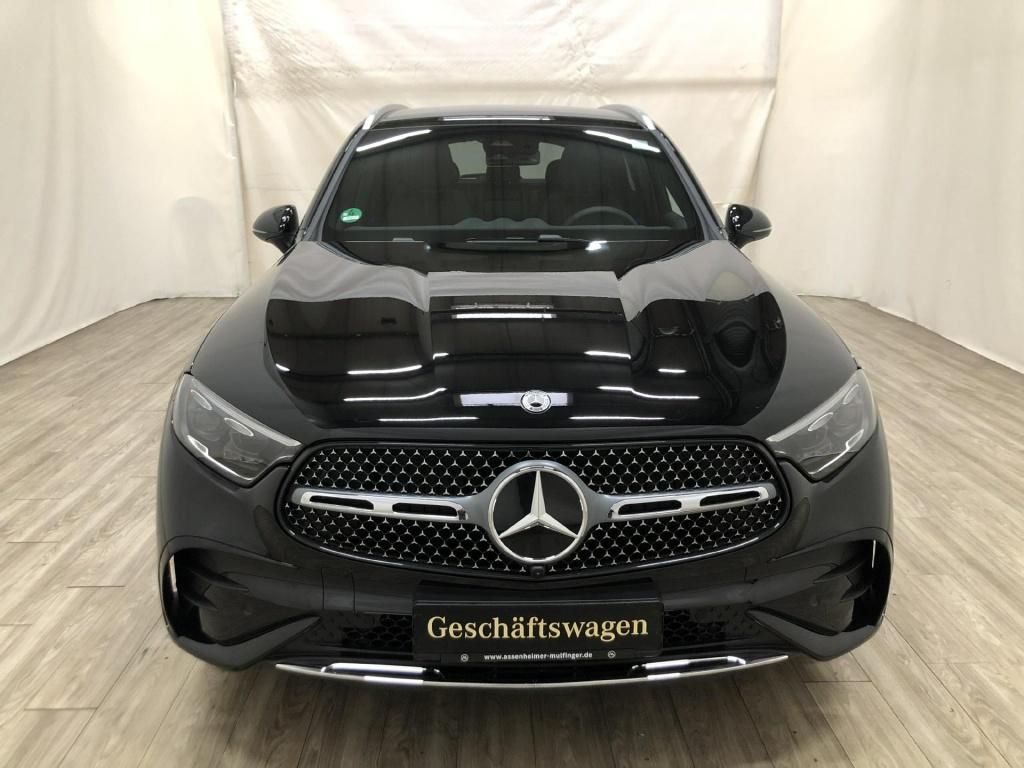 Mercedes-Benz GLC 300 d 4MATIC AMG+ILS+MBUX+AHK+Pano+SHD+Wide