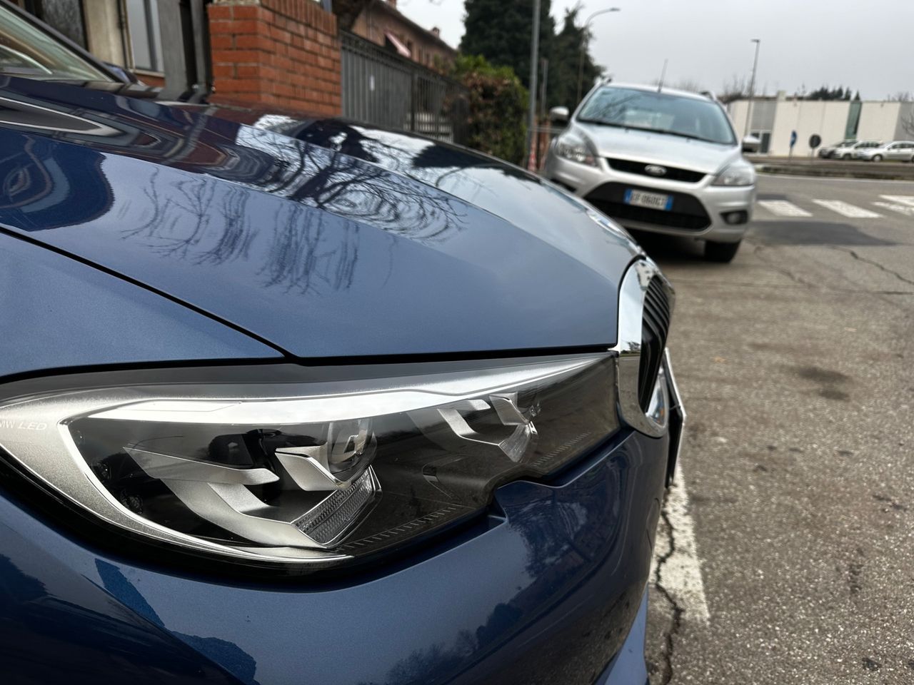 BMW 320 320d xDrive Touring Luxury - Samsaru's Car Outlet