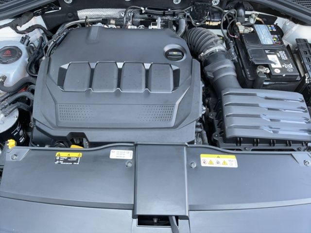 Volkswagen T-Roc 2.0 TDI DSG R-Line Black - Samsaru's Car Outlet