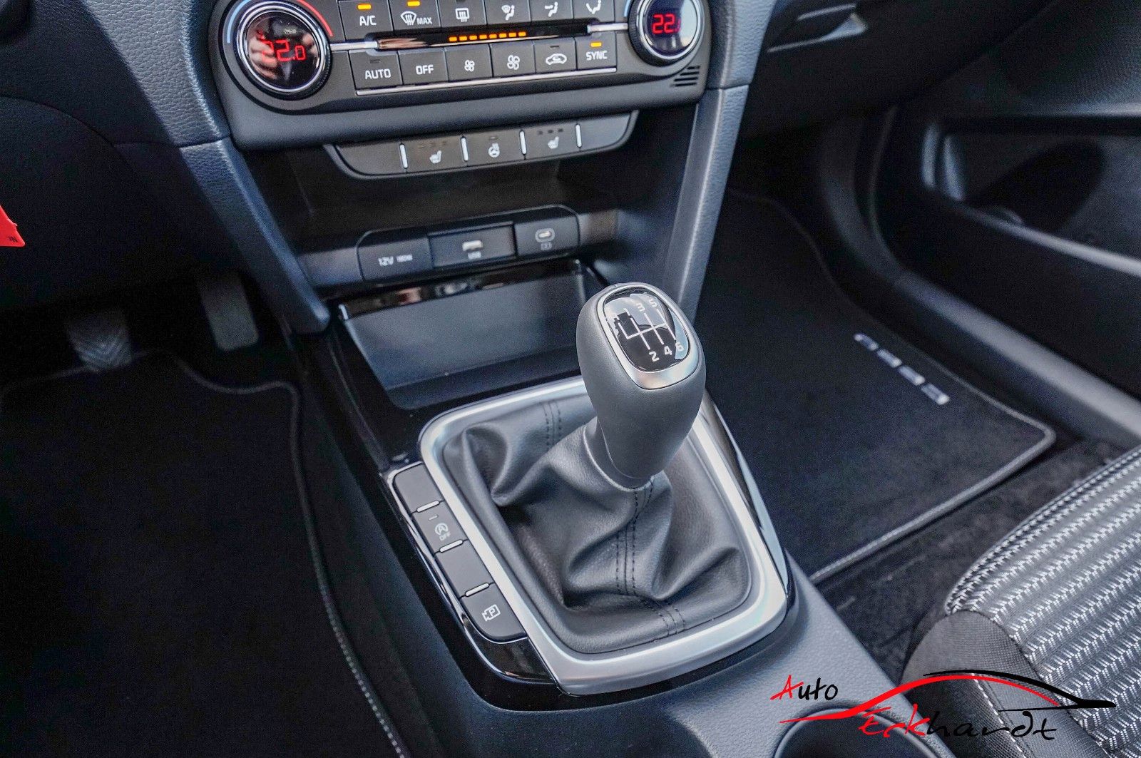 Kia Ceed Vision - Samsaru's Car Outlet