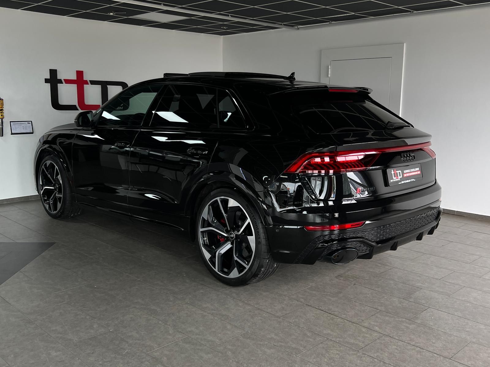 Audi RSQ8 KERAMIK Nachtsicht Pano AHK 360° B&O